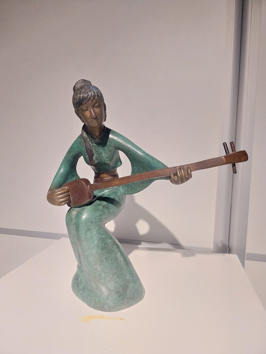 Sculpture by Rongfa Stone Group.