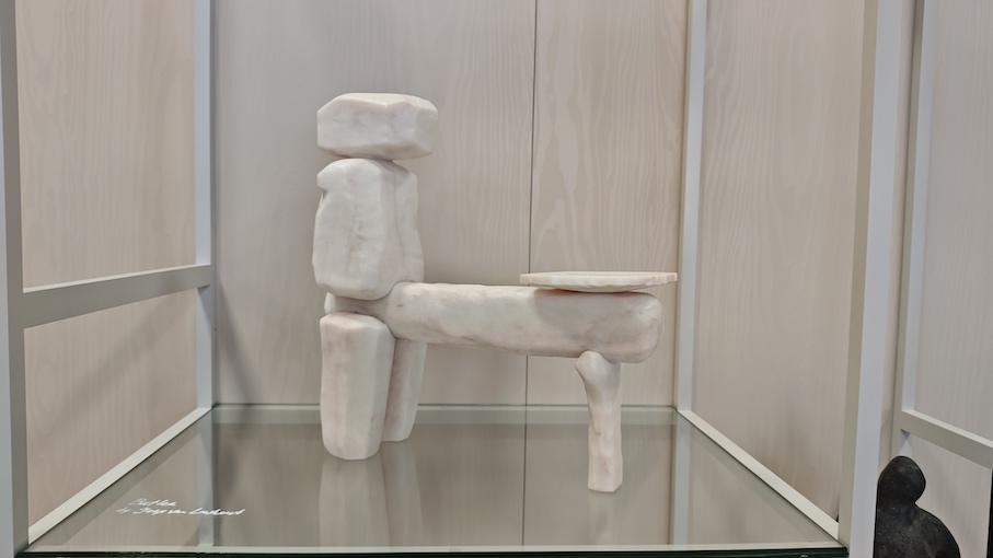 Salone Raritas: Matera, Joep Van Lieshout (Design): „Butler“.
