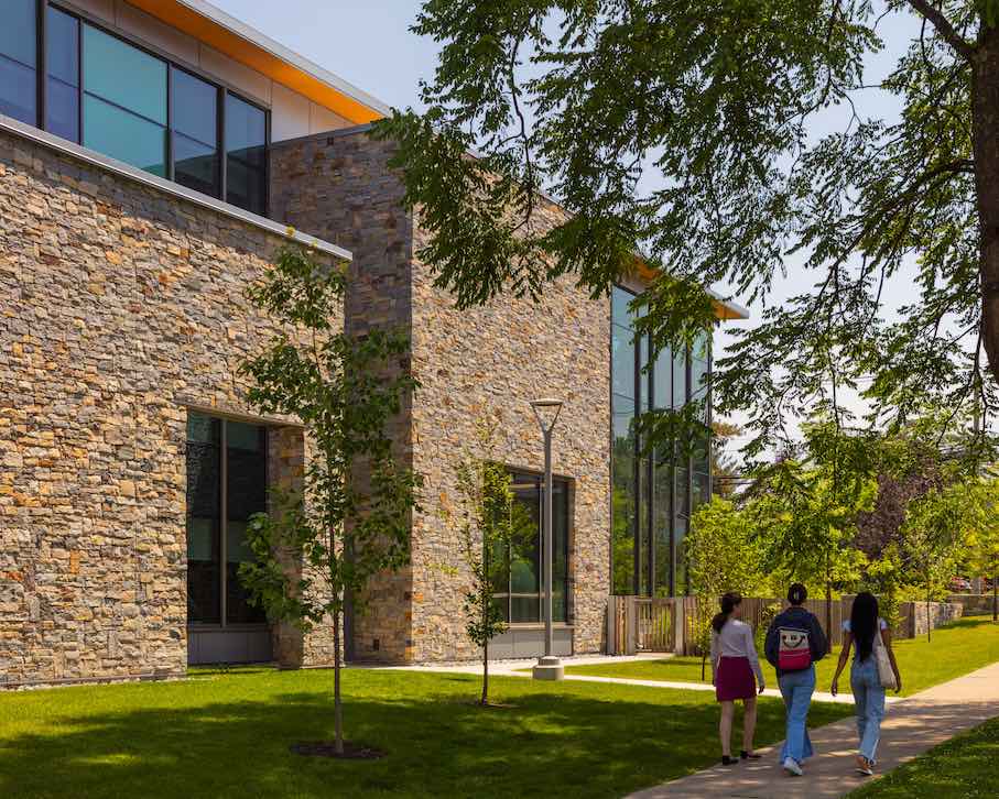 Category Commercial Exterior: New Canaan Library New Canaan, Connecticut.