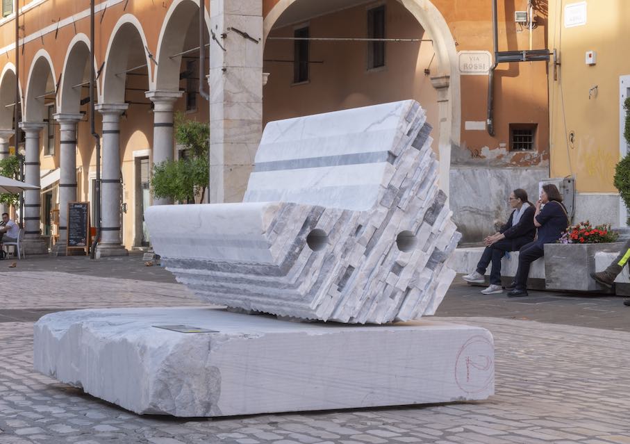 Fabio Novembre: “Rough.“ Realization: Campolonghi.