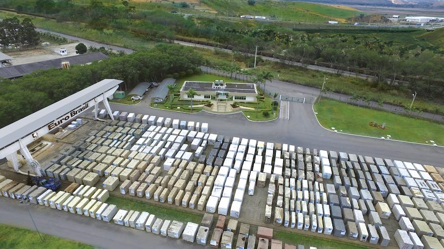 Antolini’s Eurobrasil Ltd. branch in Brazil was established in 1999, specifically dedicated to managing the opening of quarries and the sourcing of raw materials as blocks.