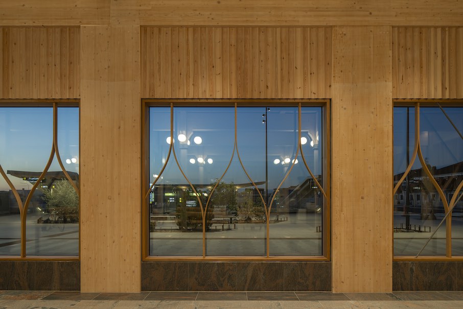 Der neue Bahnhof in Varberg in Schweden.